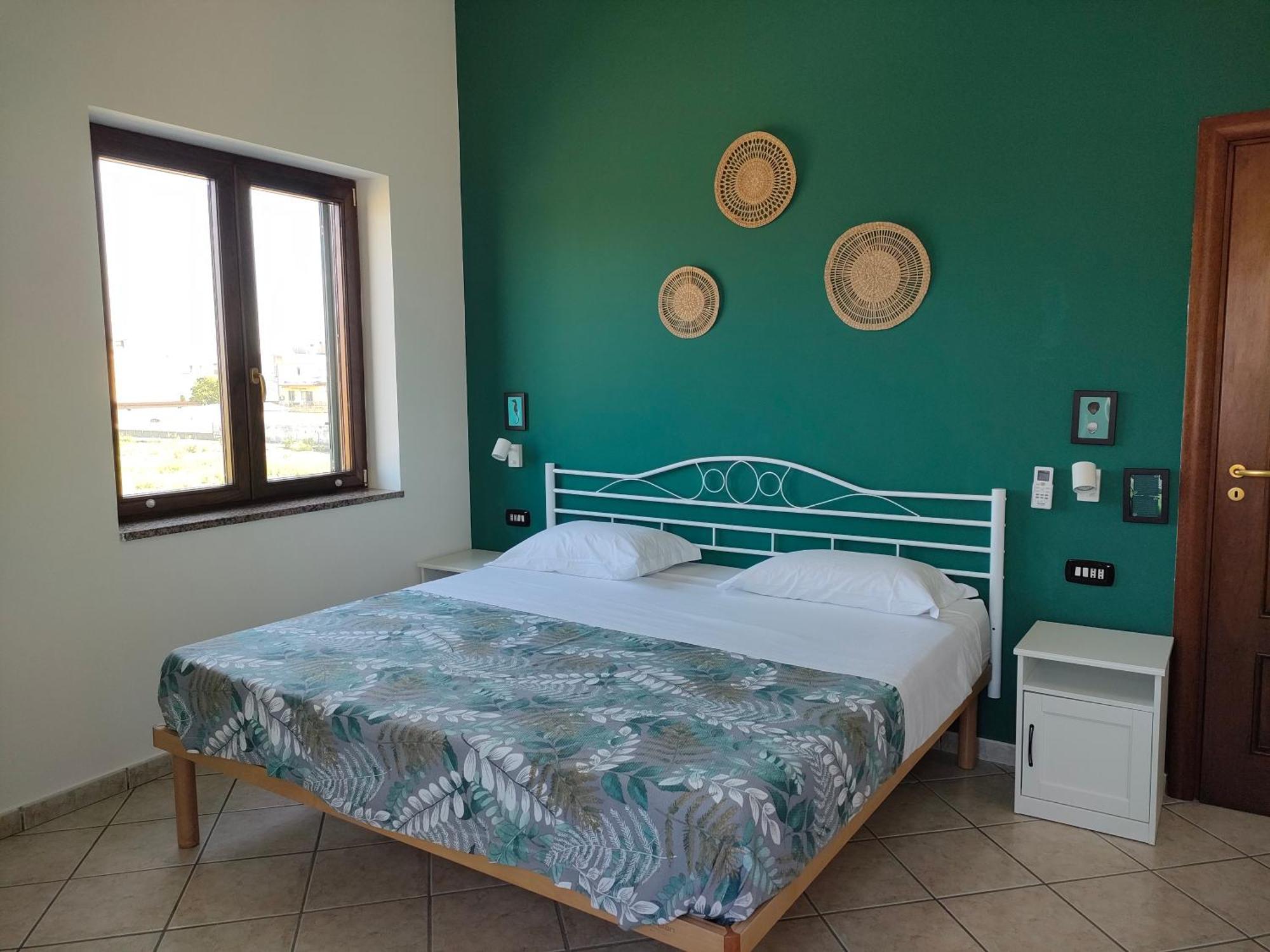 Lilla Housing Apartment Castellammare di Stabia Bagian luar foto